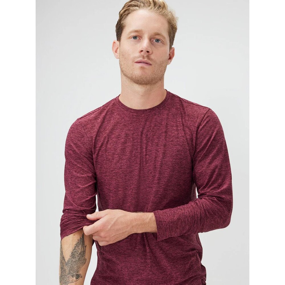 OUTDOOR VOICES Men's/Unisex Cloudknit Longsleeve Tee (Shiraz, XS)